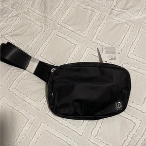 Lululemon belt bag